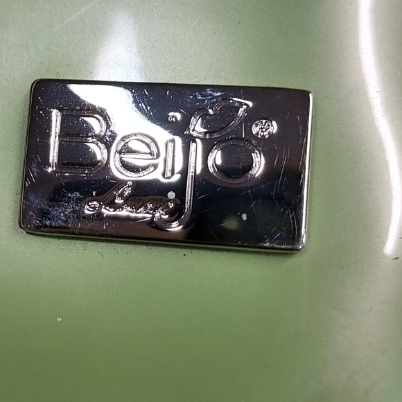 Beijo (Bay-Ju) apple green adjustable straps 👛 purse - Picture 4 of 16